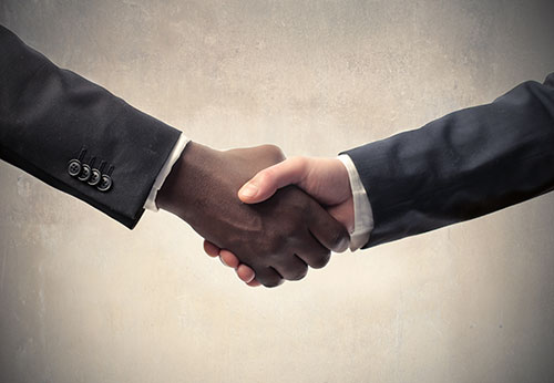  多语言团队，一站式服务